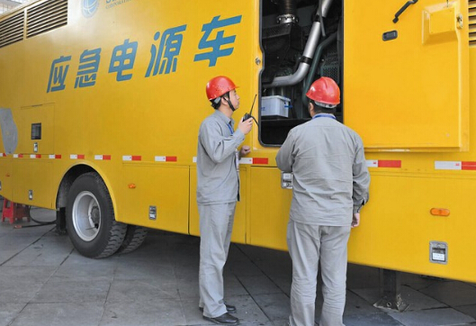 常山如何清理被灰尘覆盖的机油散热器？